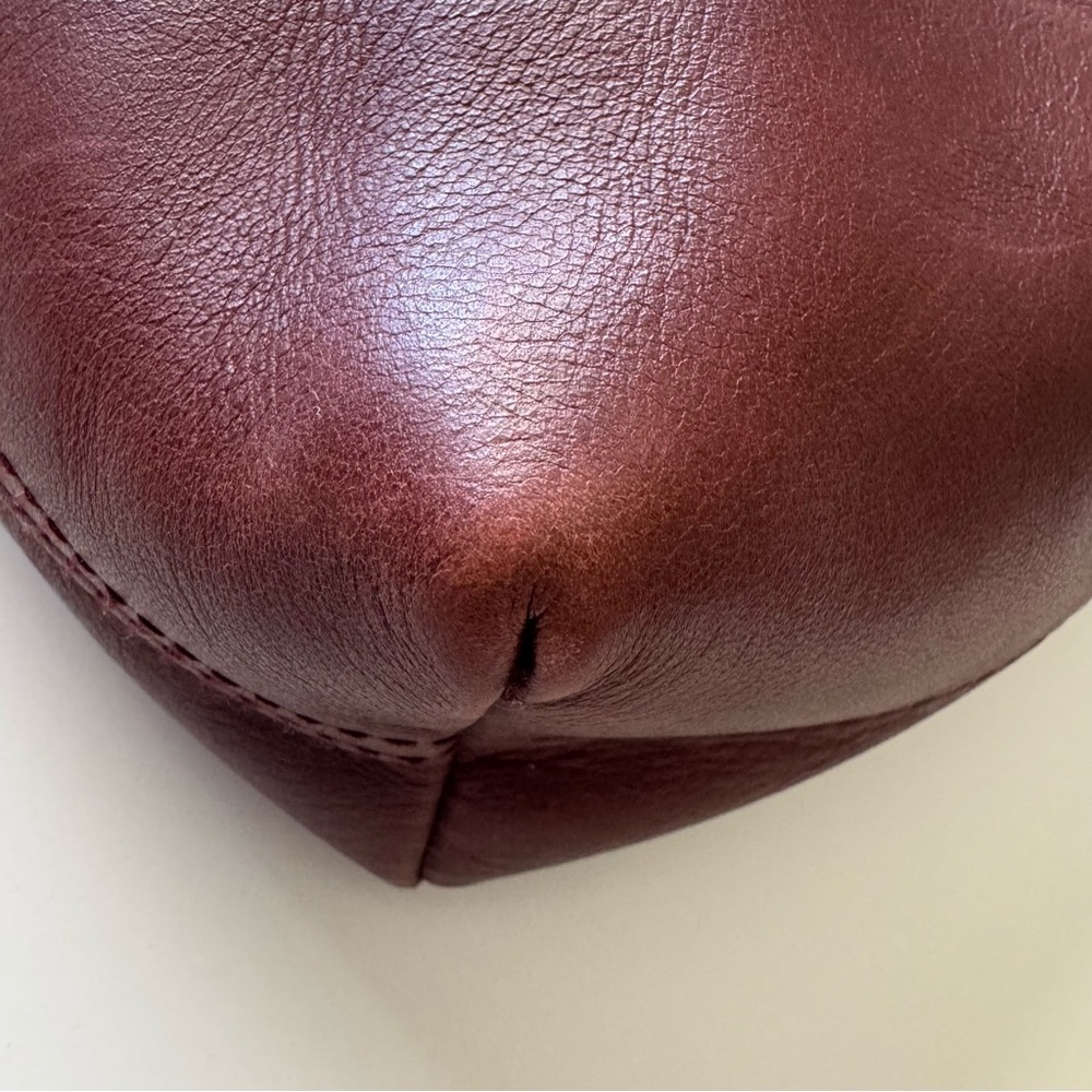 Madewell The Zip Top Transport Crossbody in Burgundy Red Leather - Picture 6 of 15